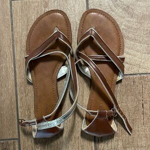 Merona sandals size 6.5M in great used condition